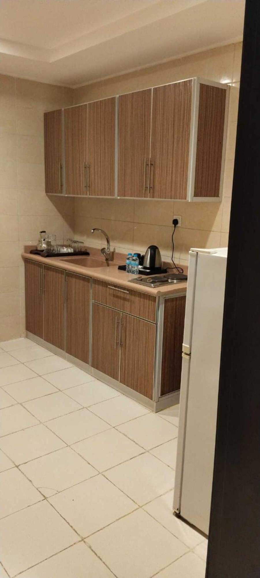 همم للوحدات السكنية - الرحيلي Jeddah Al Kura Extérieur photo